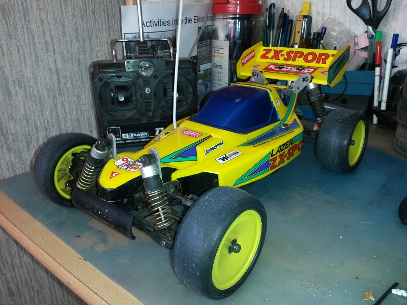 web-wintage/bruteKyosho Laser ZX Sport 1992.png
